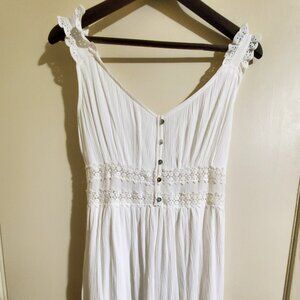 Maurices White/Ivory Dress With Eyelet Tank Top And Lace Detail Size Small